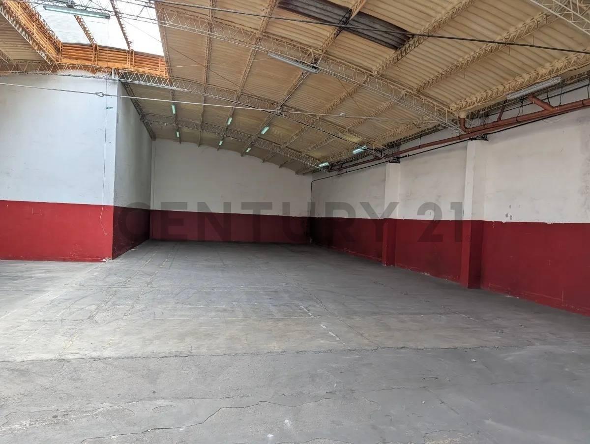 Foto de GALPÓN EN VENTA – 750 M² | VILLA ORTÚZAR, imagen 5