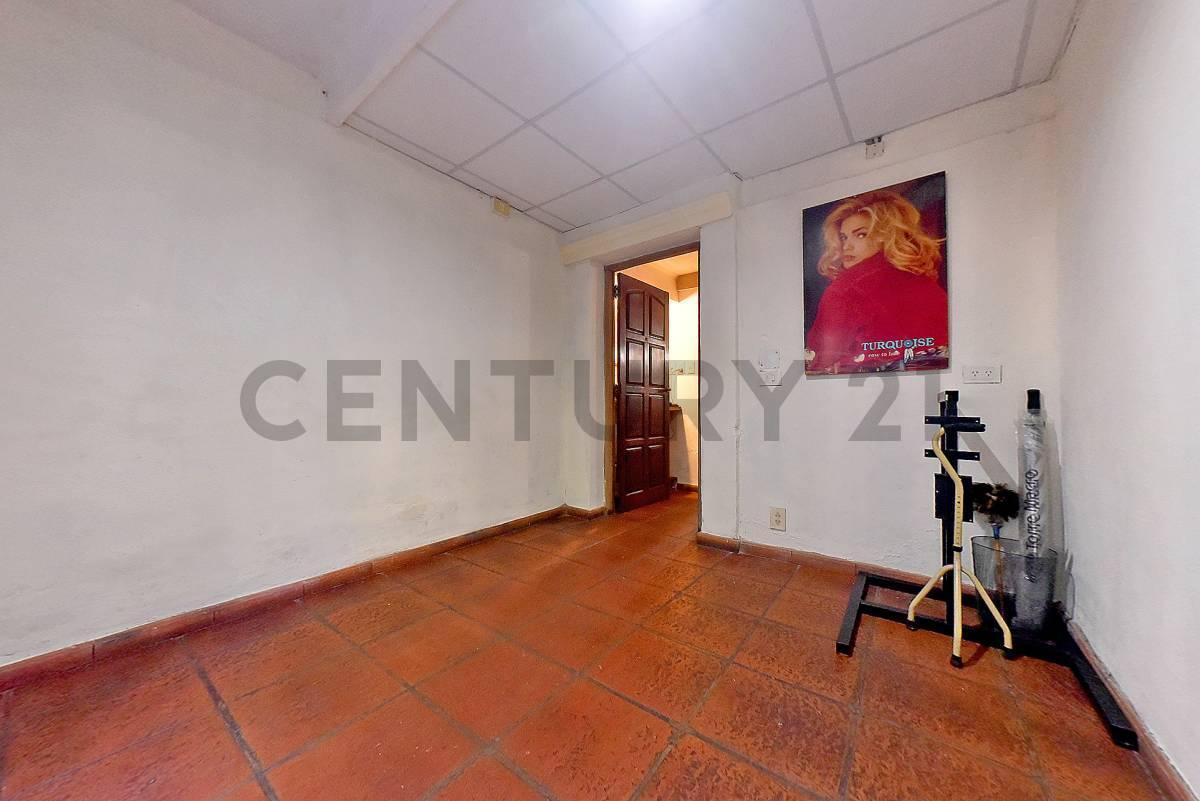 Foto de PH FRENTE 3 PLANTAS VENTA 3 DORMITORIOS - 2 BAÑOS - FLORES CABA, imagen 5
