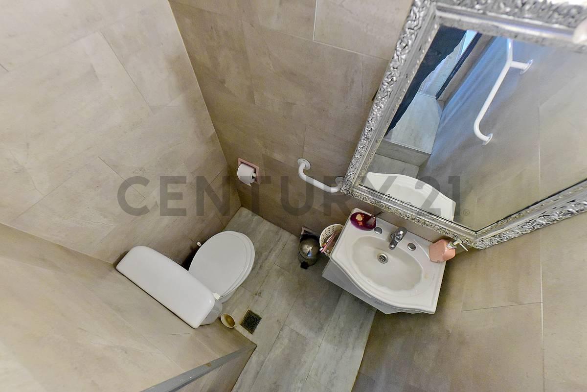 Foto de Venta PH/DEPTO. 3 Dormitorios con Cochera en Olivos - Apto crédito., imagen 3