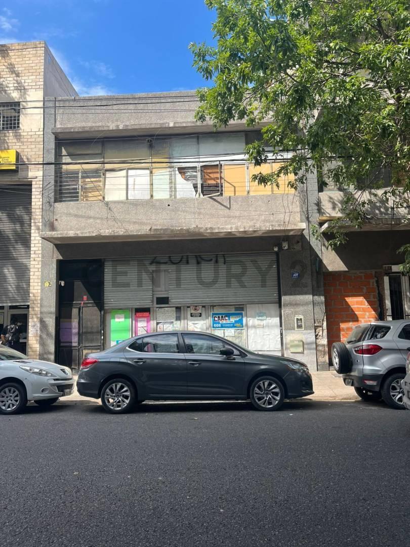 Foto de LOCAL COMERCIAL / DEPÓSITO EN VENTA – 852 m² CUBIERTOS SOBRE LOTE DE, imagen 3