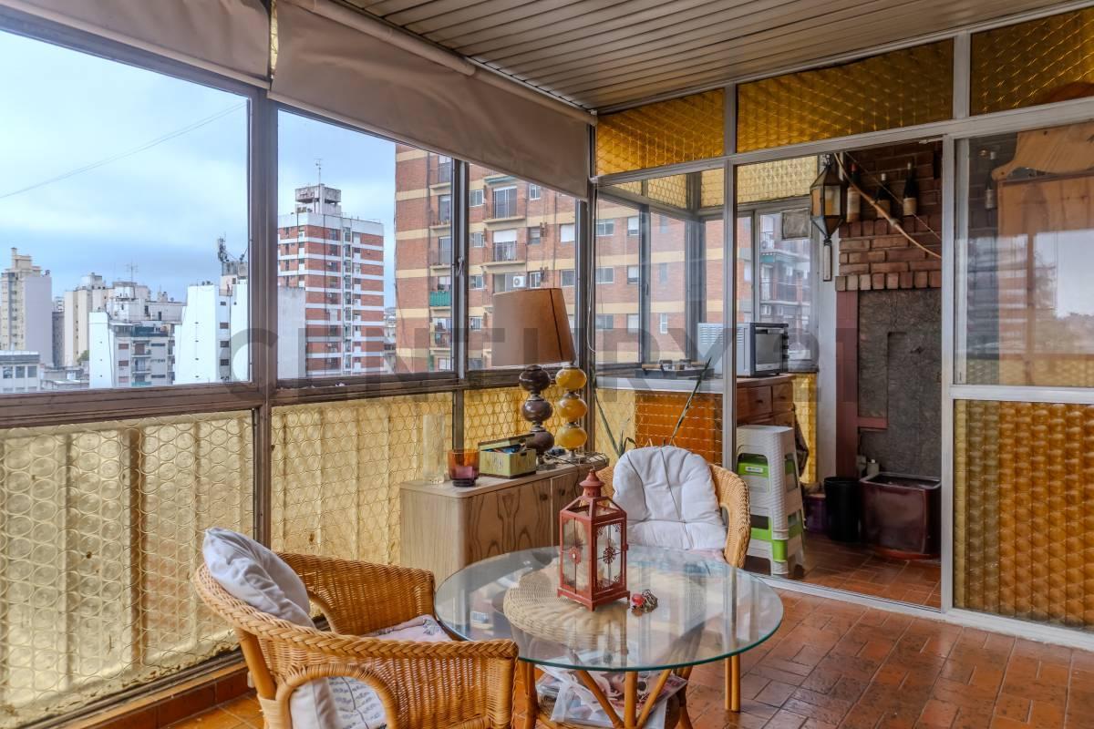 Foto de Exclusivo 3 ambientes, con Terraza y Parrilla Propia en Excelente, imagen 1