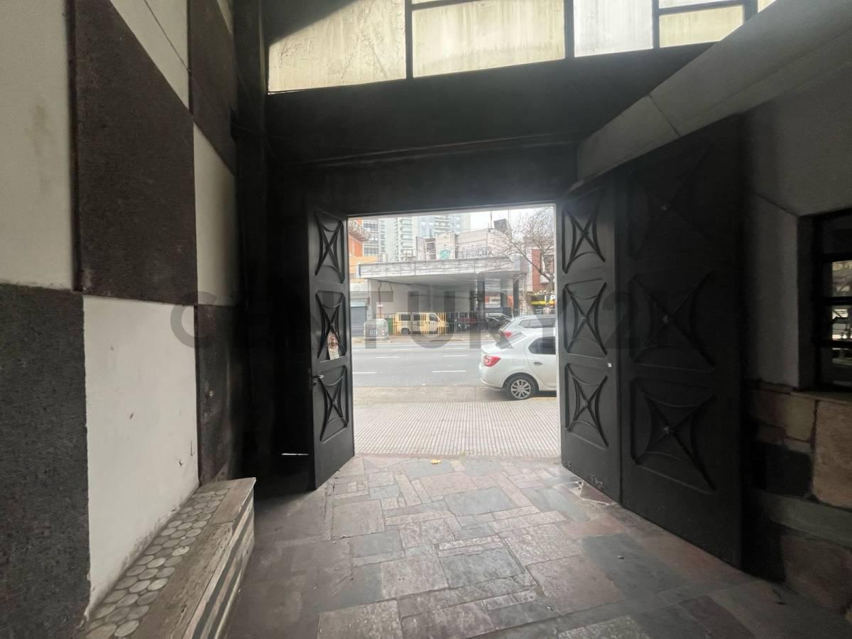 Foto de Depósito en Alquiler | 681 m² | Av. Córdoba 4061 | Palermo / Almagro, imagen 1