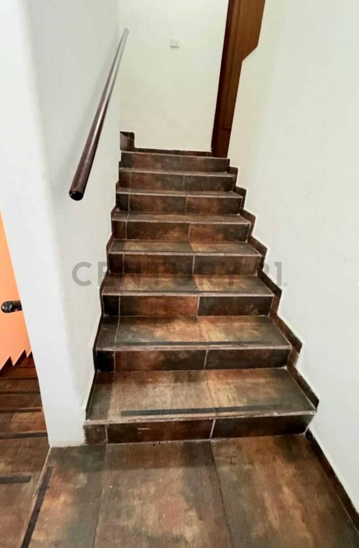Foto de VENTA DEPARTAMENTO 2 AMBIENTES AL FRENTE EN BALVANERA, imagen 5