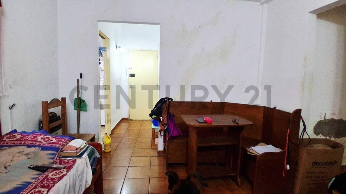 Foto de VENTA DEPARTAMENTO 2 AMBIENTES EN BALVANERA, imagen 2