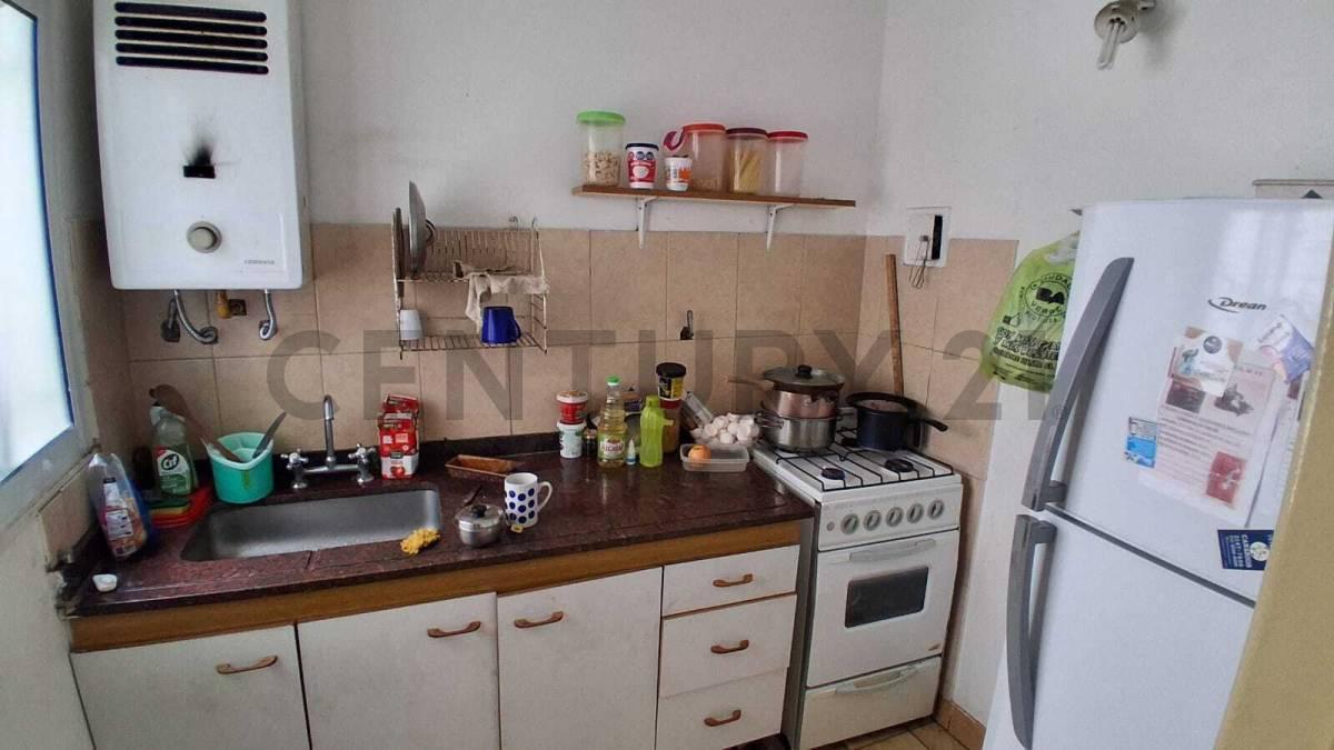 Foto de VENTA DEPARTAMENTO 2 AMBIENTES EN BALVANERA, imagen 4