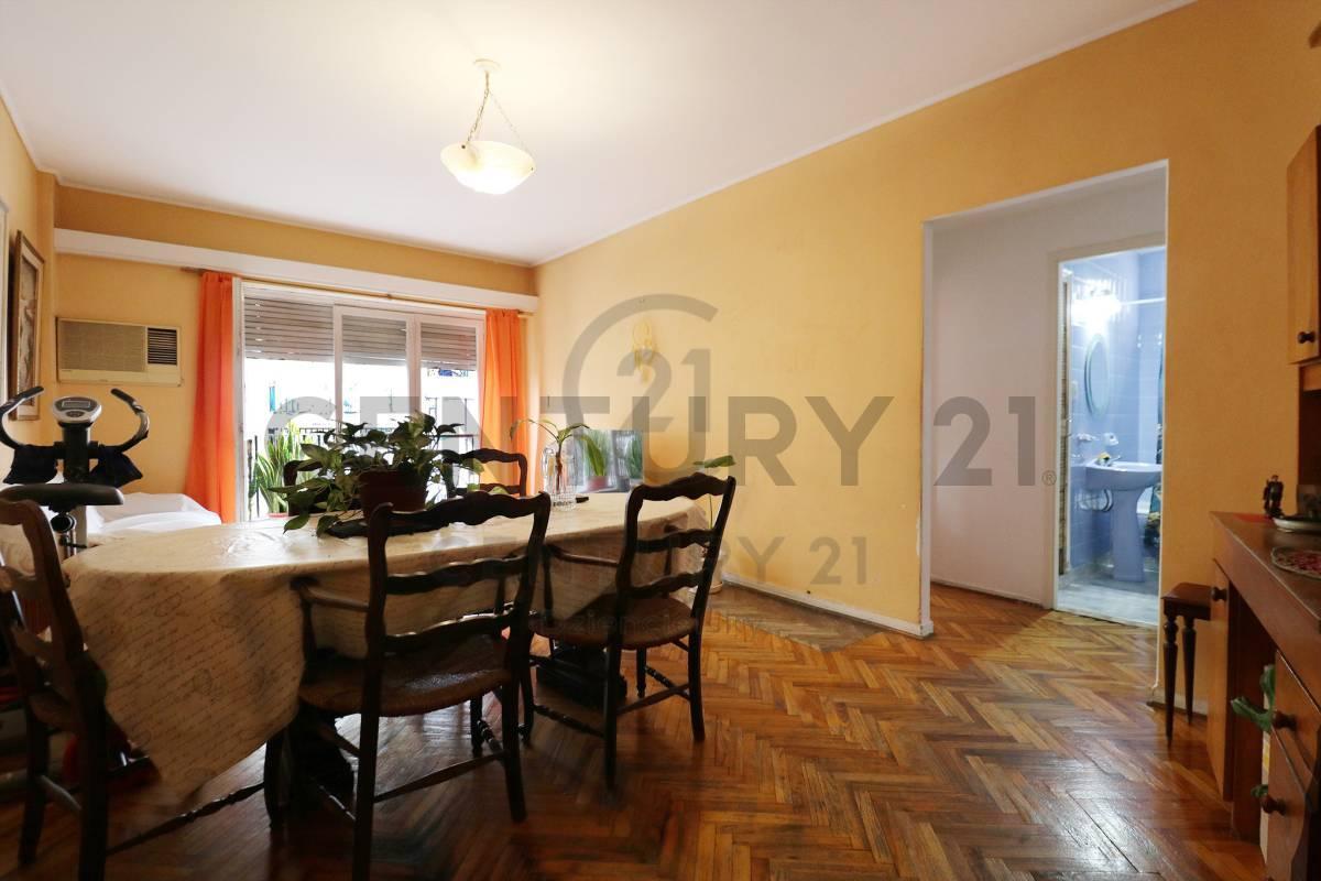 Foto de Venta Departamento 4 Ambientes con Balcón, imagen 4