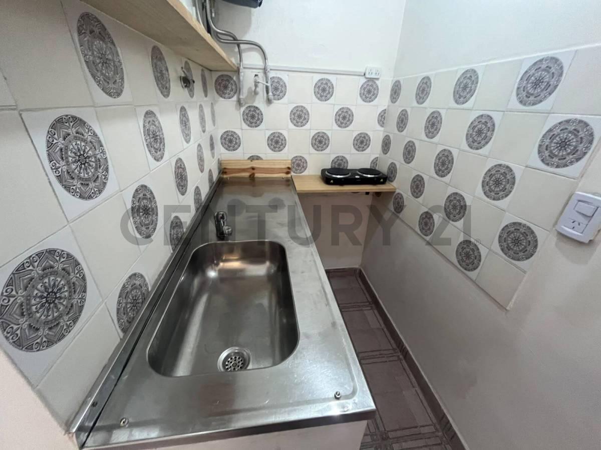 Foto de Monoambiente con Entrepiso en Venta Muy Luminoso San Cristobal, imagen 5
