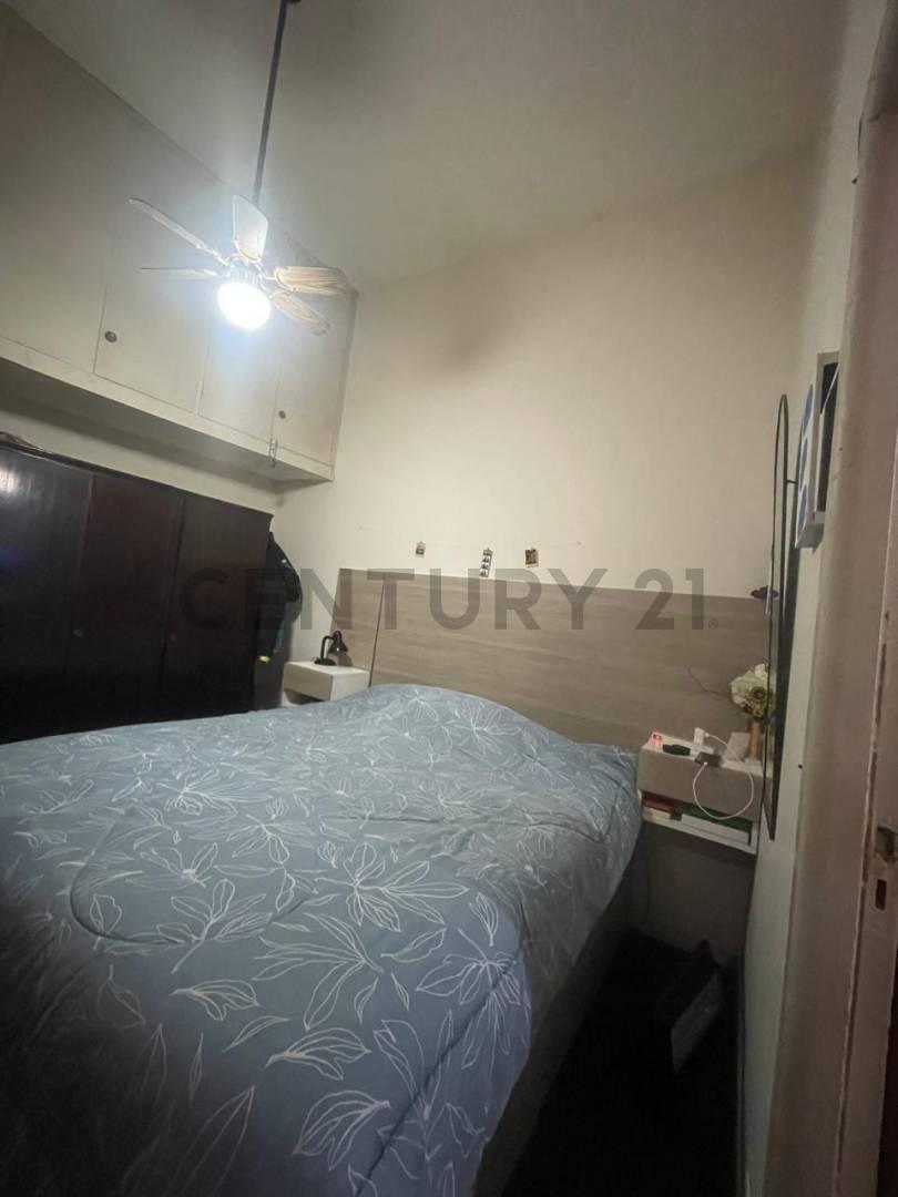 Foto de 2 AMBIENTES CON PATIO PROPIO Y PULMÓN VERDE – CABALLITO, imagen 1