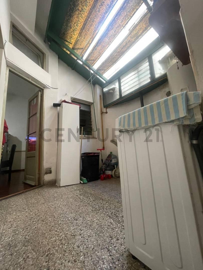 Foto de 2 AMBIENTES CON PATIO PROPIO Y PULMÓN VERDE – CABALLITO, imagen 4