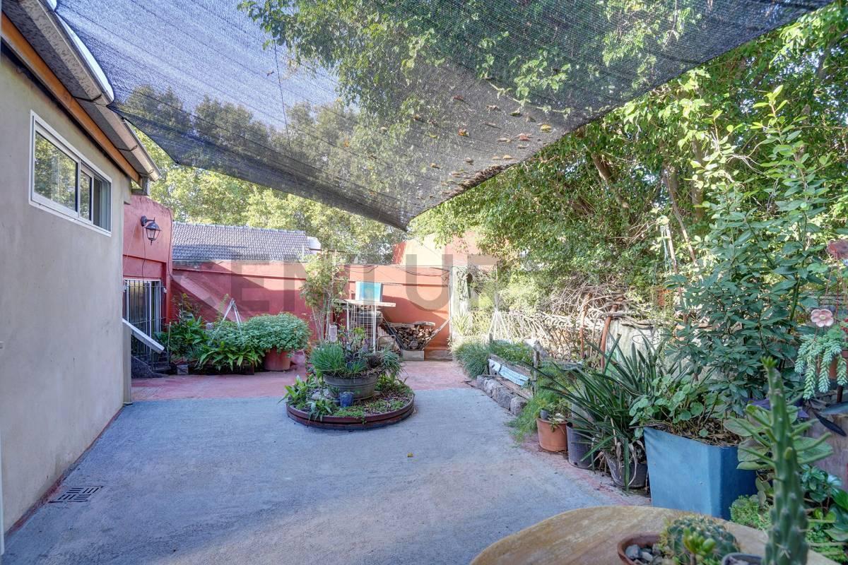 Foto de PH 4 amb tipo casa en Mataderos!con patio, terraza y taller/escritorio!, imagen 1