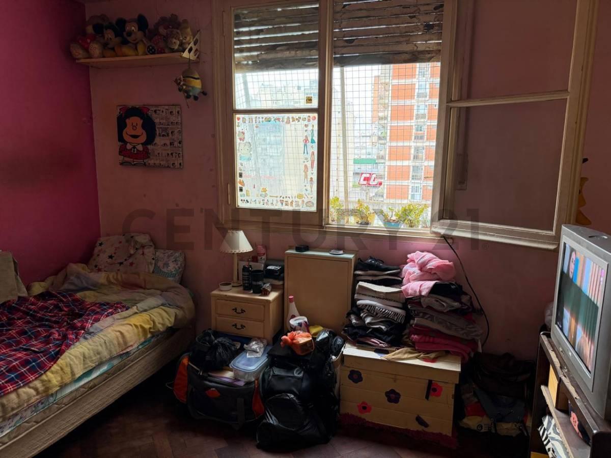 Foto de VENTA DEPARTAMENTO 3 AMBIENTES CON TERRAZA EN RECOLETA, imagen 4