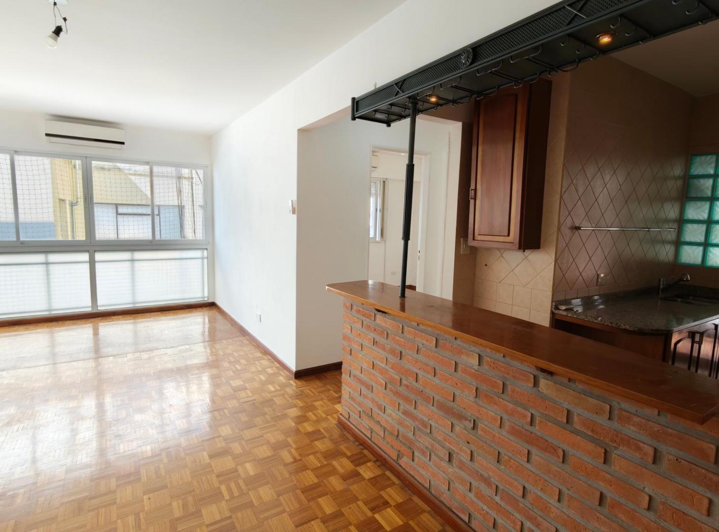 Foto de VENTA 2 AMBIENTES FLORESTA LUMINOSO PISO ALTO, imagen 3