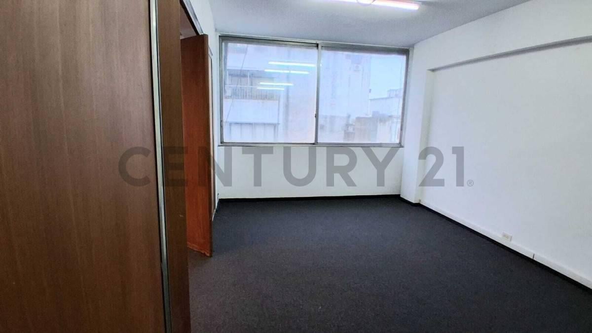 Foto de VENTA DE OFICINA EN ZONA TRIBUNALES, imagen 4