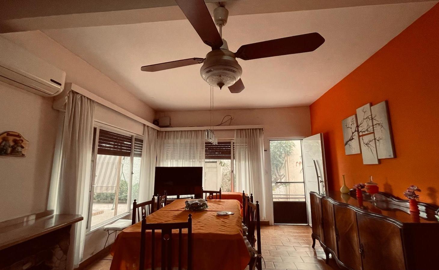 Foto de Casa en Venta en Quilmes Oeste, imagen 2
