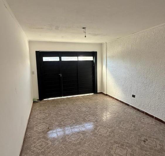 casa en alquiler tres dormitorios 4