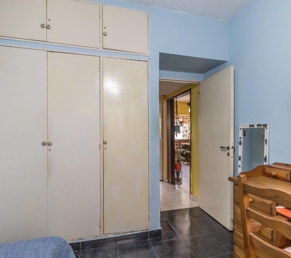 Departamento en Venta de 3 Ambientes con Patio Caballito 4