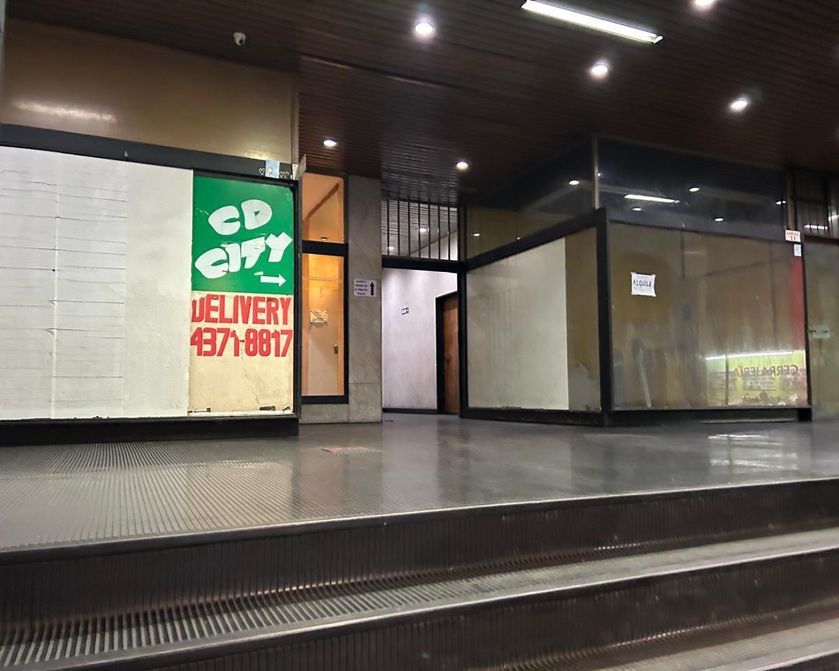 Foto de En VENTA Local en GALERIA PARANA y AV. CORRIENTES, imagen 5