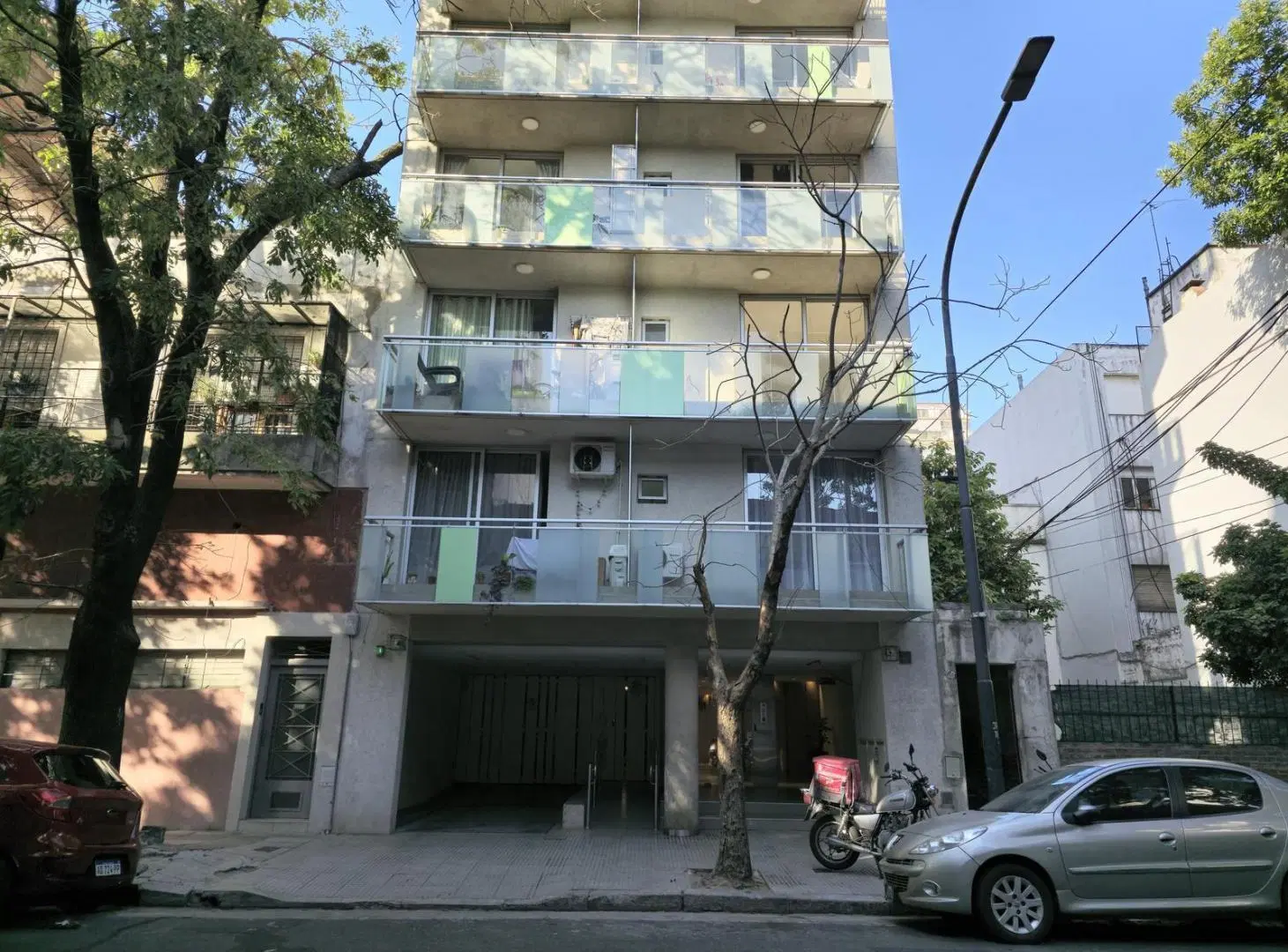 A ESTRENAR Departamentos de 1 ambiente co patio CABALLITO 3