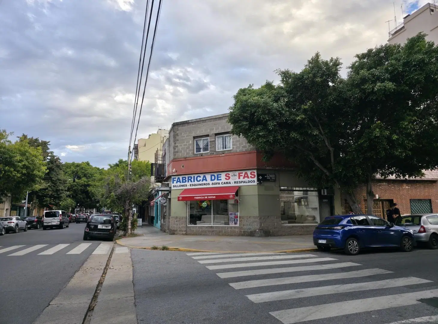 EN VENTA LOCAL CON VIVIENDA Y DEPOSITO 5