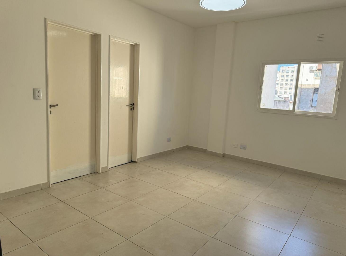Foto de En Venta Departamento de 1 ambiente muy luminoso Balvanera, imagen 3