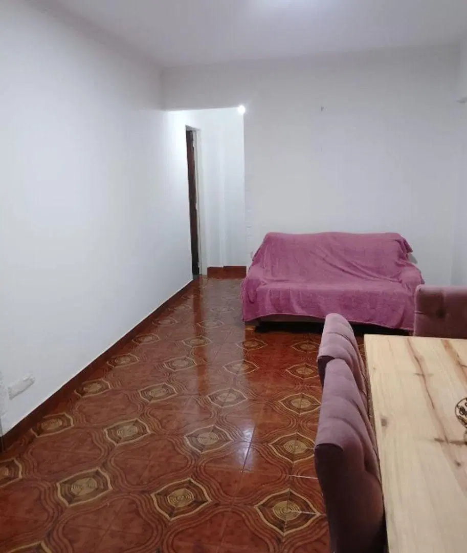 ALQUILER OPORTUNIDAD AV. MITRE 5662 2° PISO 2 AMBPOR ASCENSOR , 45 MTS. CUB. EXCELENTE UBICACION 2