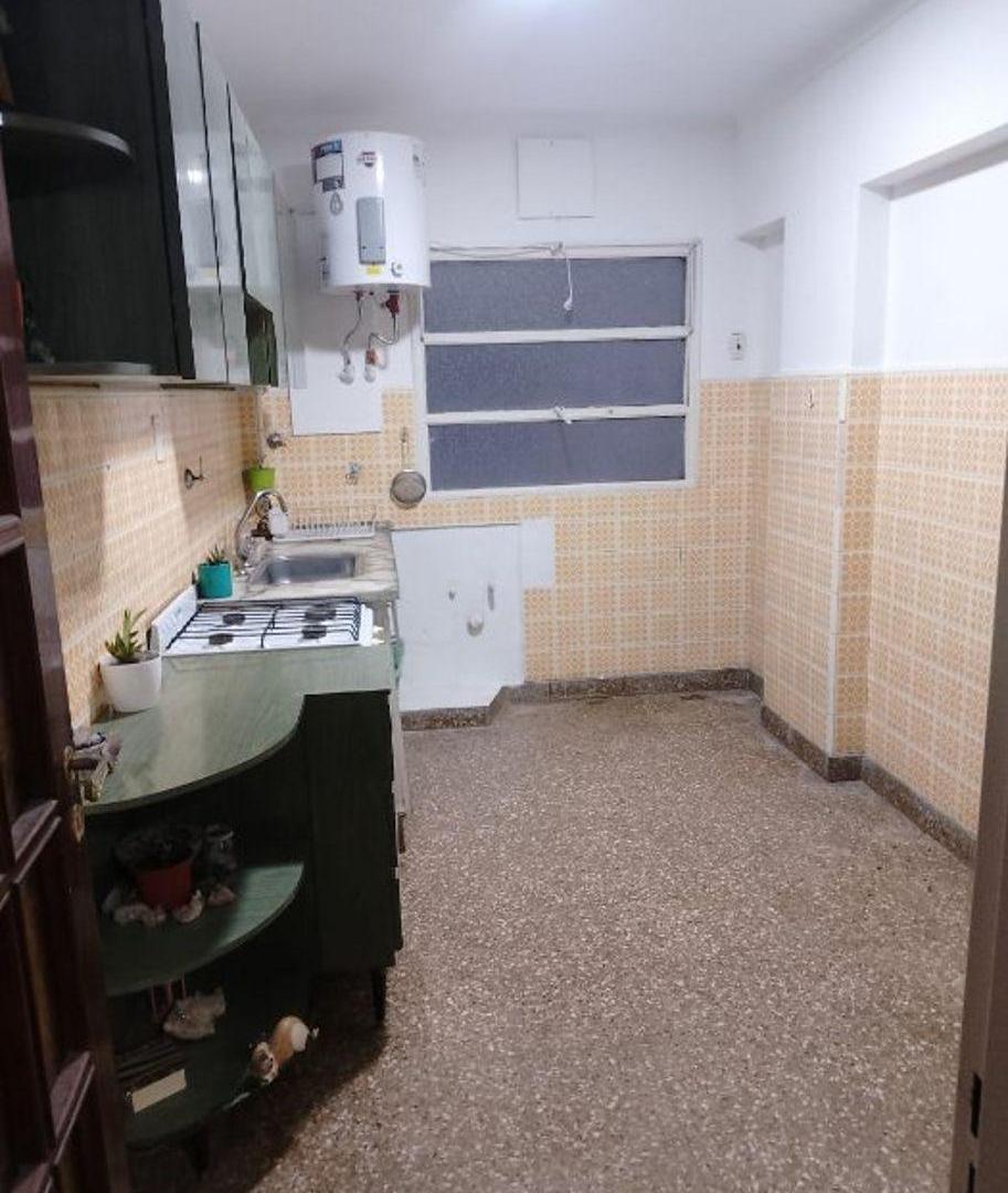 Foto de OPORTUNIDAD ALQUILER 2 AMB AMPLIOS AV. MITRE 5662 WILDE. EXCELENTE, imagen 3