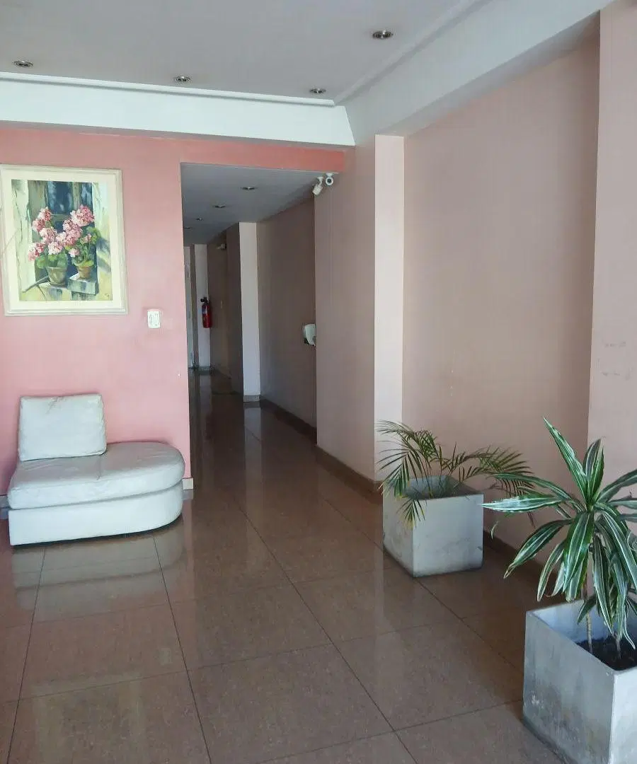 ALQUILER HERMOSO DTO AV MITRE Y LAS FLORES C/BALCON CFTE. 2 AMB. AMPLIOS.CON ZOOM.EXP$110.000 4