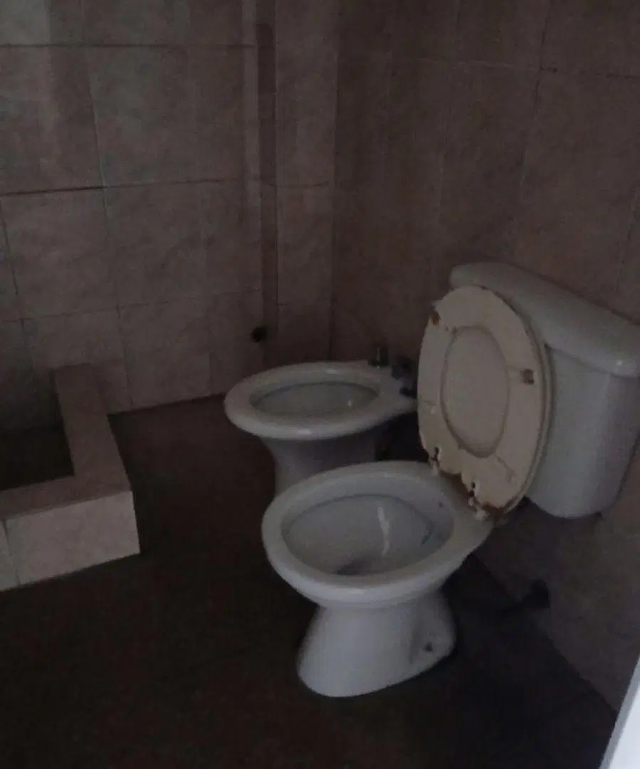 ALQUILER PH AL FRENTE , GARAJE, 3 AMB. AMPLIOS . CON PATIO. LIV.COM. COC.COM. 2 DORM.AMPLIOS BAÑO 4
