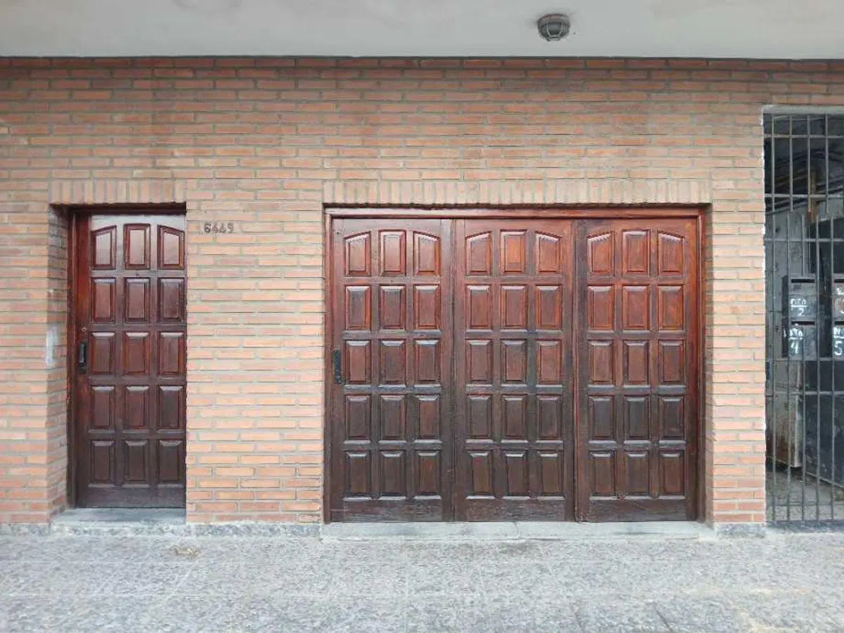 ALQUILER PH AL FRENTE , GARAJE, 3 AMB. AMPLIOS . CON PATIO. LIV.COM. COC.COM. 2 DORM.AMPLIOS BAÑO 3