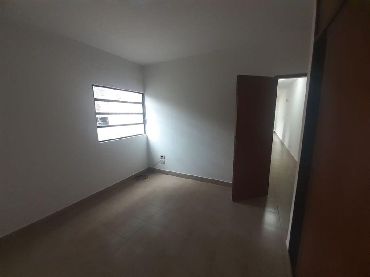 Foto de ALQUILER PH INTERNO DE 3 AMB C/ ENTRADA PARA AUTO CHICO, FONDO LIBRE C/, imagen 4