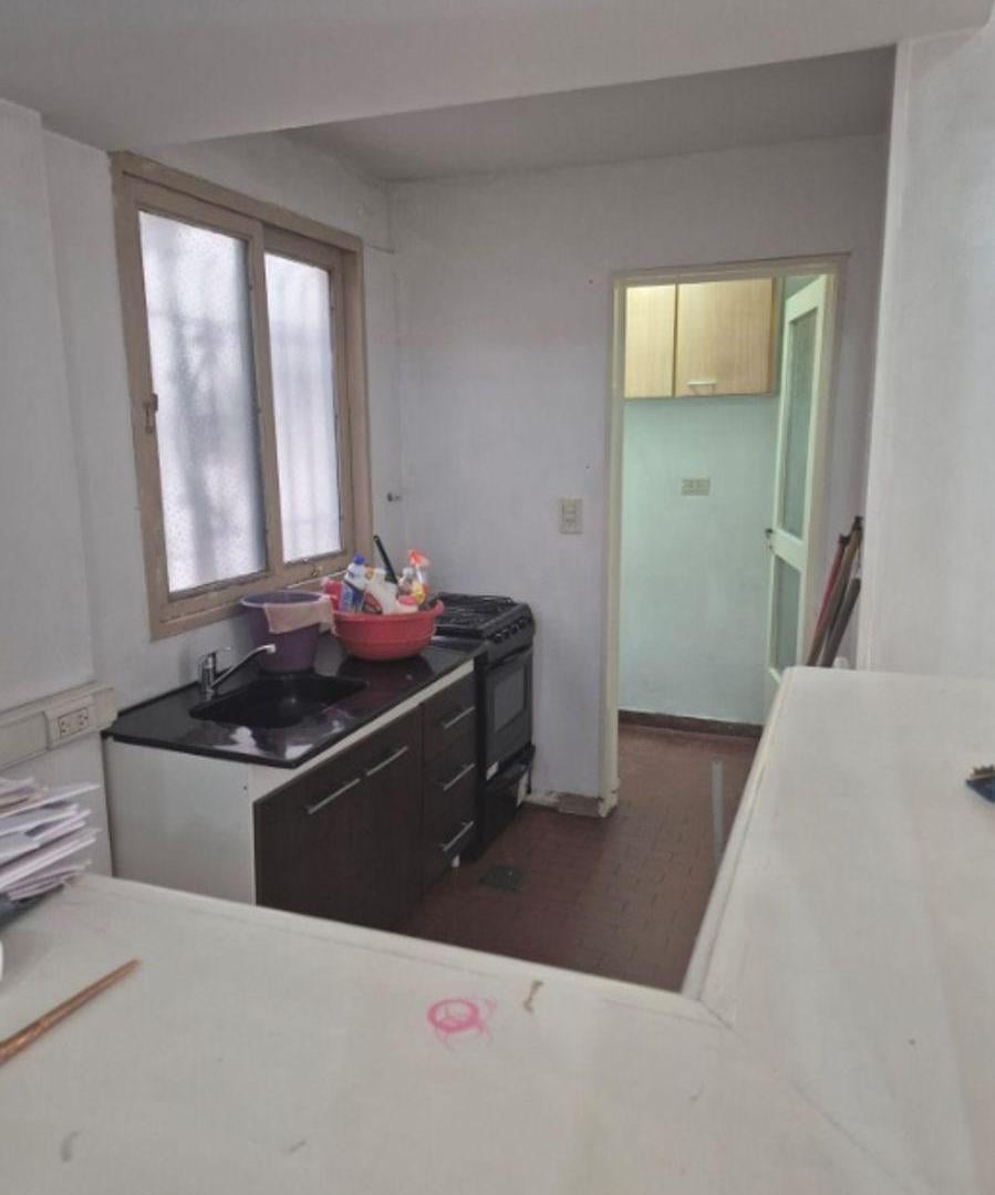 Foto de ALQUILER HERMOSO DEPTO AVELLANEDA CENTRO SAN MARTIN 981 1PISO POR, imagen 1