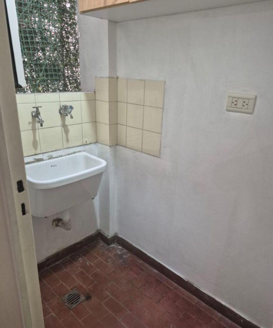 Foto de ALQUILER HERMOSO DEPTO AVELLANEDA CENTRO SAN MARTIN 981 1PISO POR, imagen 4