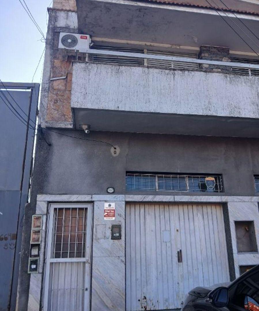Foto de OPORTUNIDAD VTA PH AV. MITRE AL FRENTE 4 AMB C TERRAZA PROPIA, PATIO, imagen 1