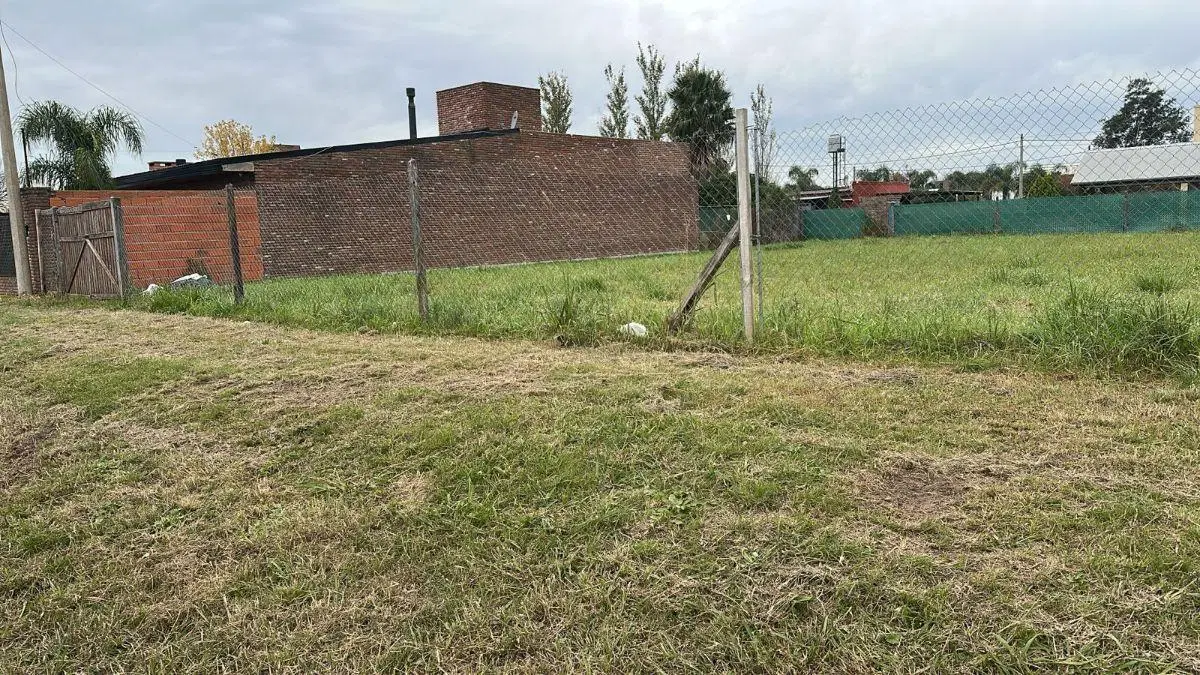 725m2 en Funes Town 3