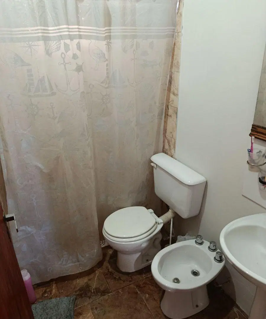 Casa, Jardín, Pileta y Galpón... algo más? 2