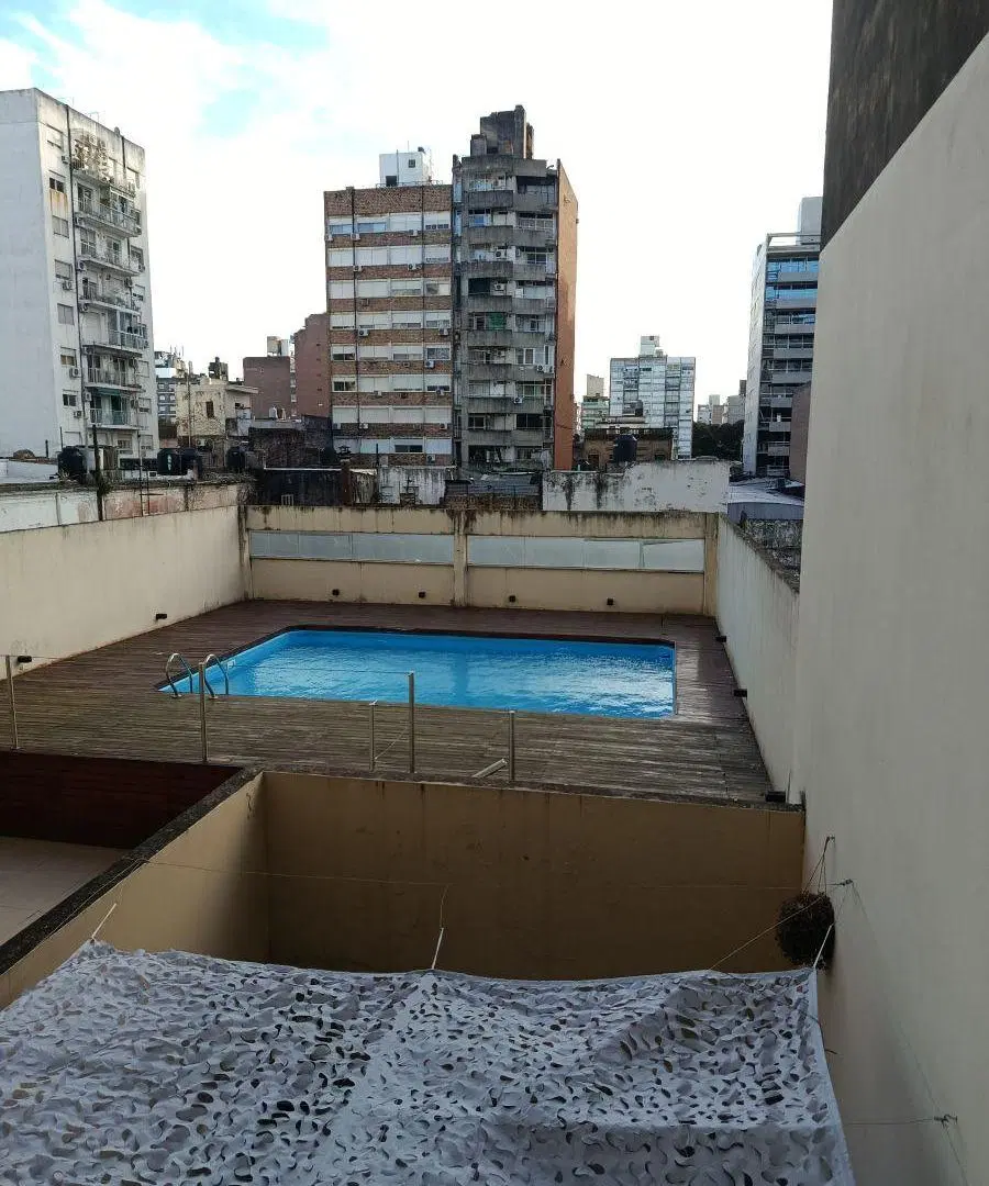 Amplíio monoambiente - Edificio con pileta 8