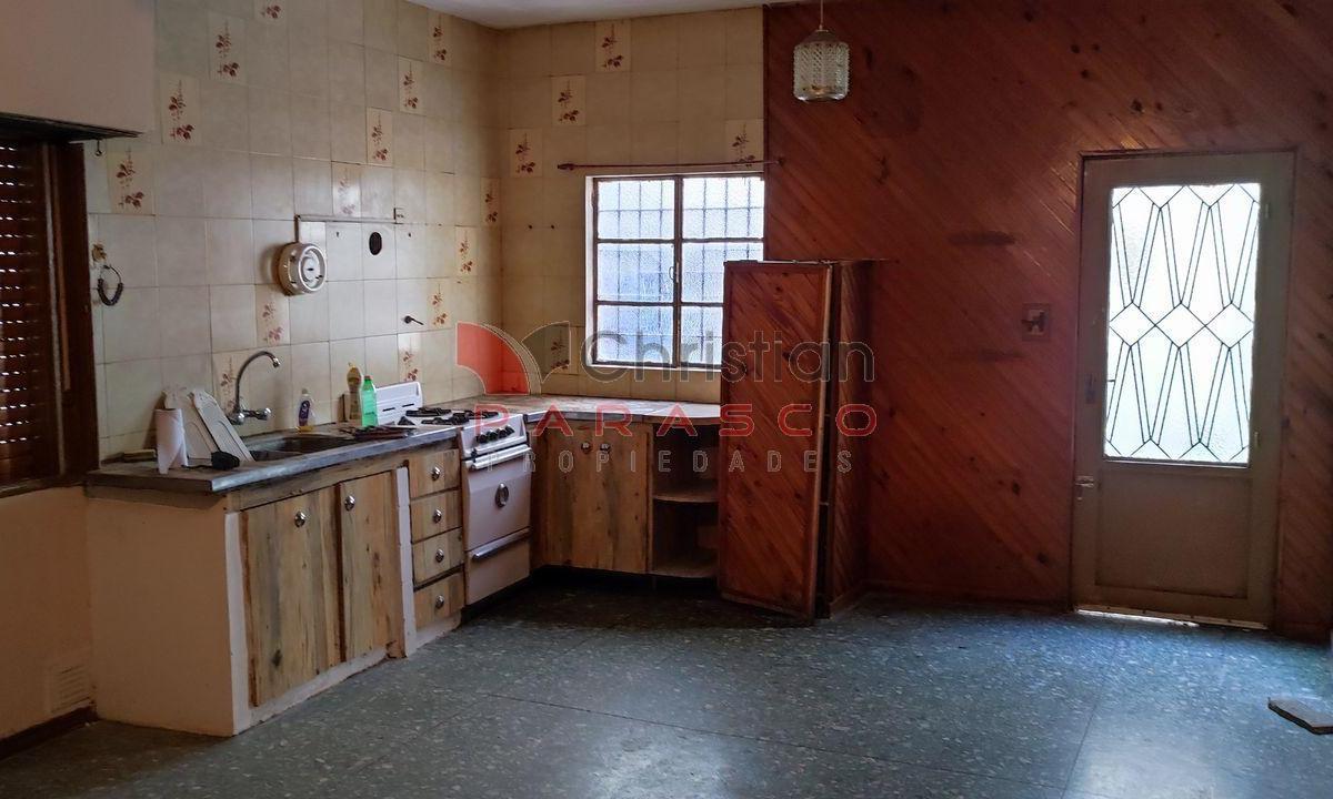 Venta de PH en planta baja 5 AMBIENTES en Martín Coronado, Tres De Febrero