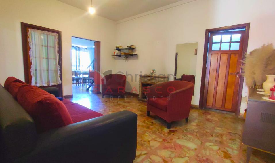 Casa tipo PH en El Palomar - A metros de la estación