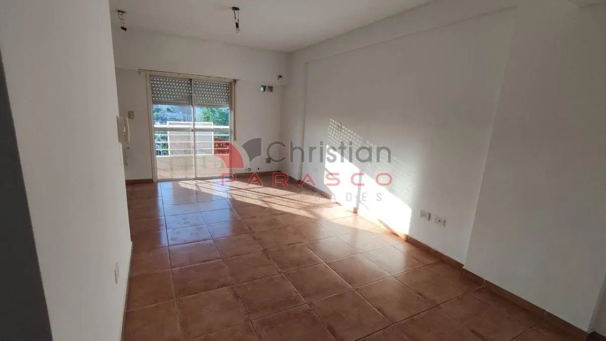 Alquiler Departamento 3 Ambientes En Martín Coronado, Frente A La Estación Tren Urquiza, Cochera opc 2