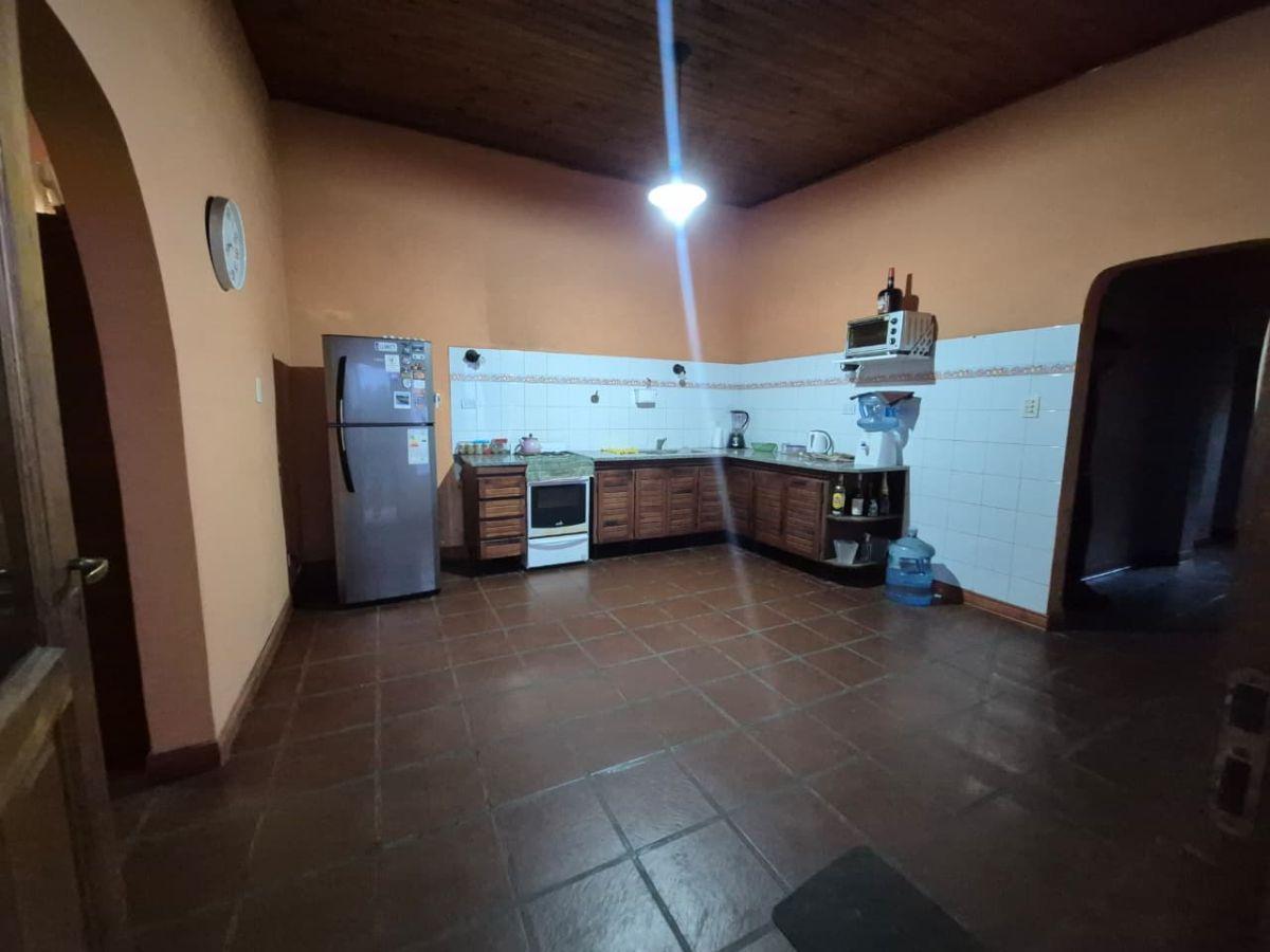 Foto de Casa con gran lote! OPORTUNIDAD!!, imagen 1