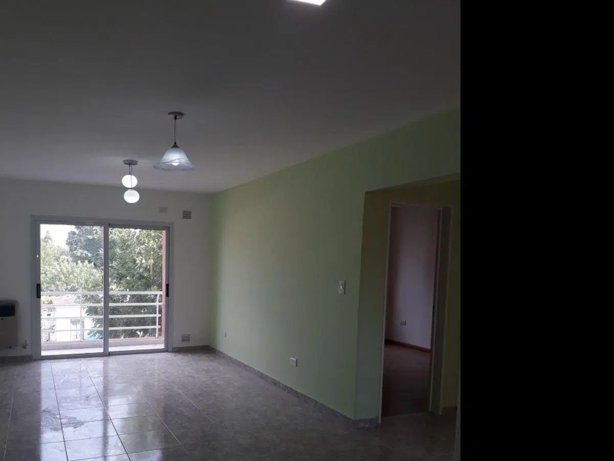 HERMOSO MONOAMBIENTE EN ALQUILER! 4