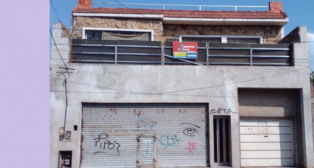AMPLIA VIVIENDA CON LOCAL Y GALPON