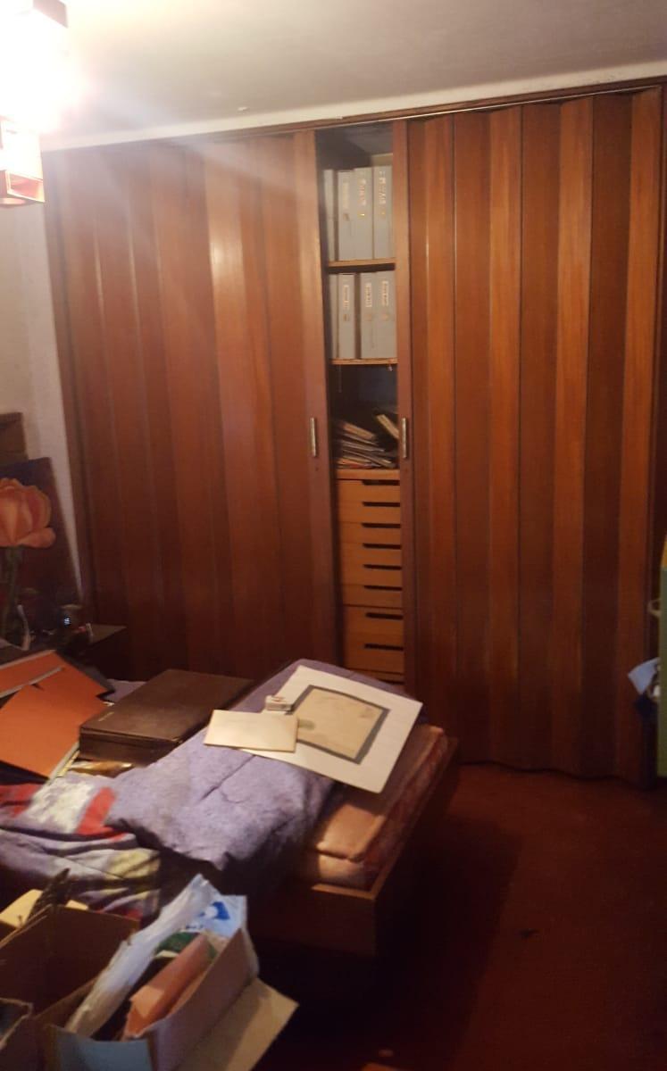 Casa Amplia en 2 Plantas. Muy Buena Ubicación. 4