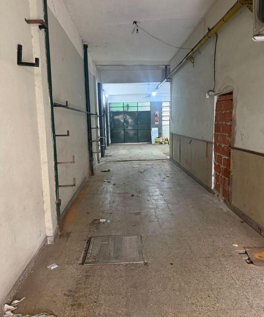 Foto de Galpón en zona industrial en muy buena ubicación, imagen 2