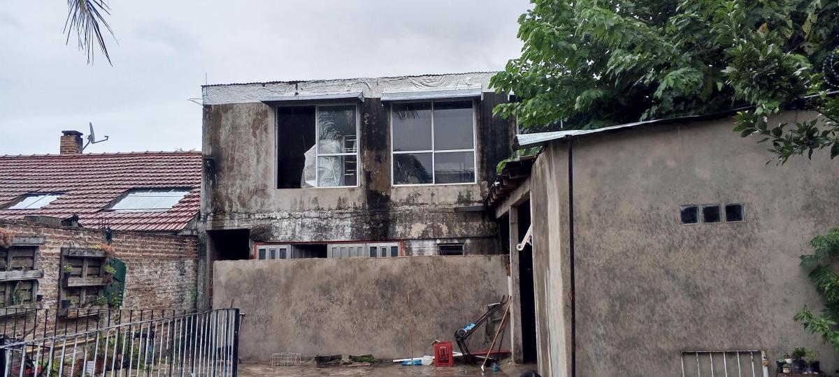 Venta, Dos Departamentos con Local Enfrente 3