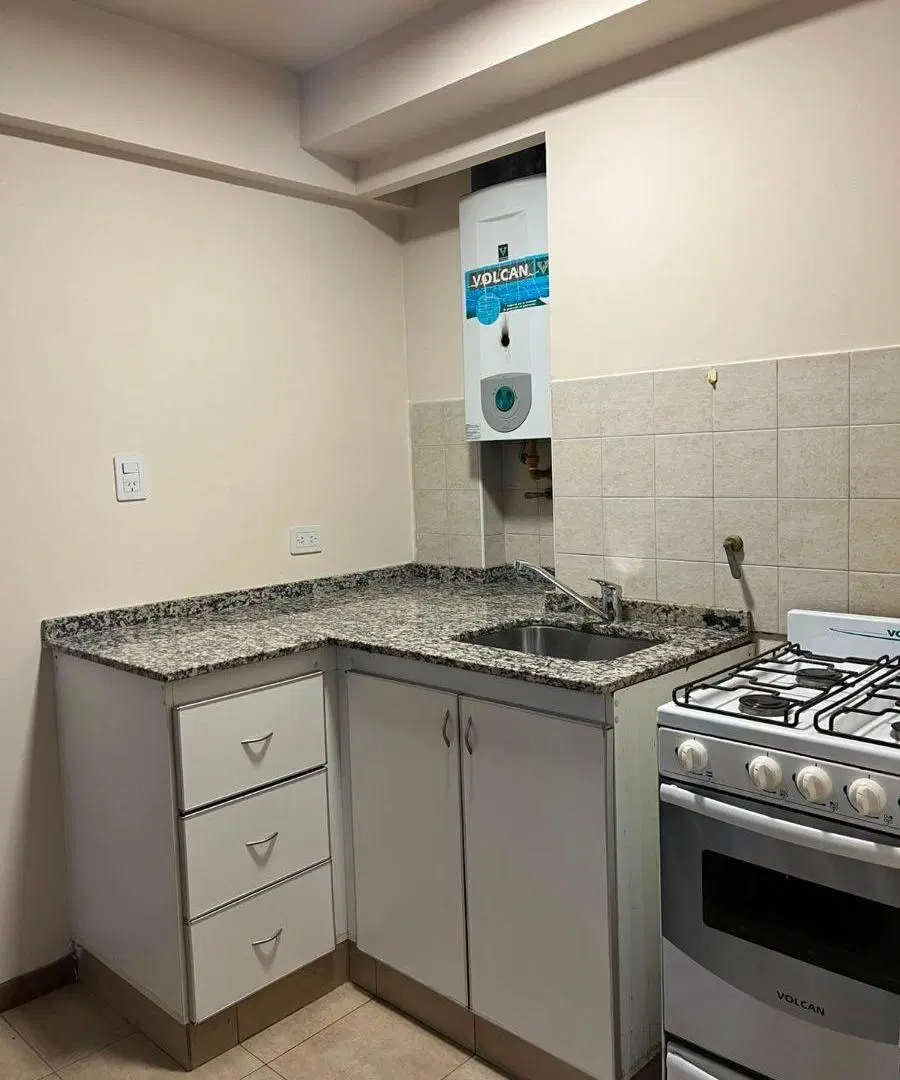Departamento de 1 dormitorio con balcón 2