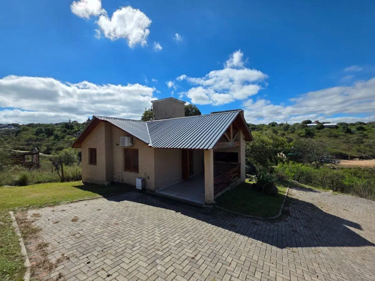 Complejo de 6 viviendas con pileta en venta - Barrio Las Lagunitas - Villa General Belgrano 4