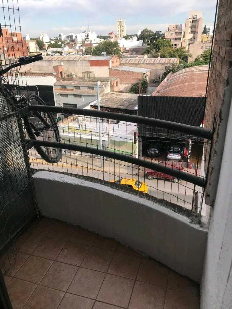 ALBERDI! OPORTUNIDAD 1 DORMITORIO 1 BAÑO LIV COM BALCON FRENTE 4