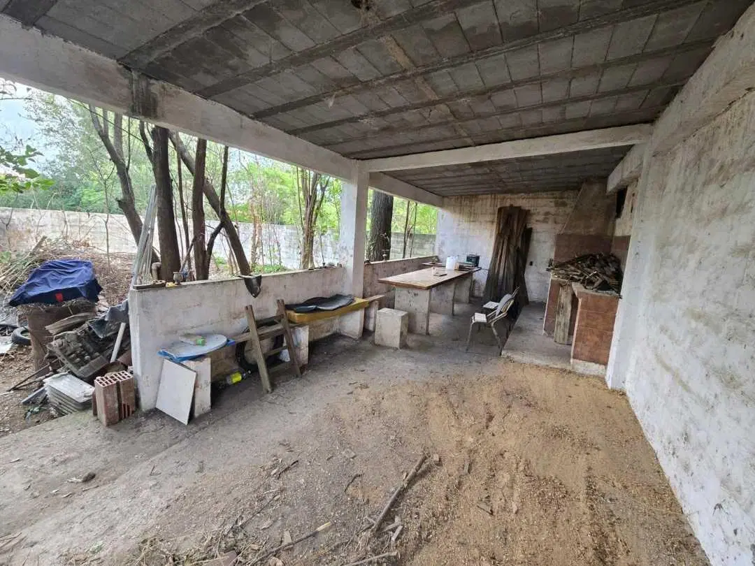 B° LA SALLE! LOTE C/ CONSTRUCCION A REFACCIONAR O DEMOLER! OPORTUNIDAD 3
