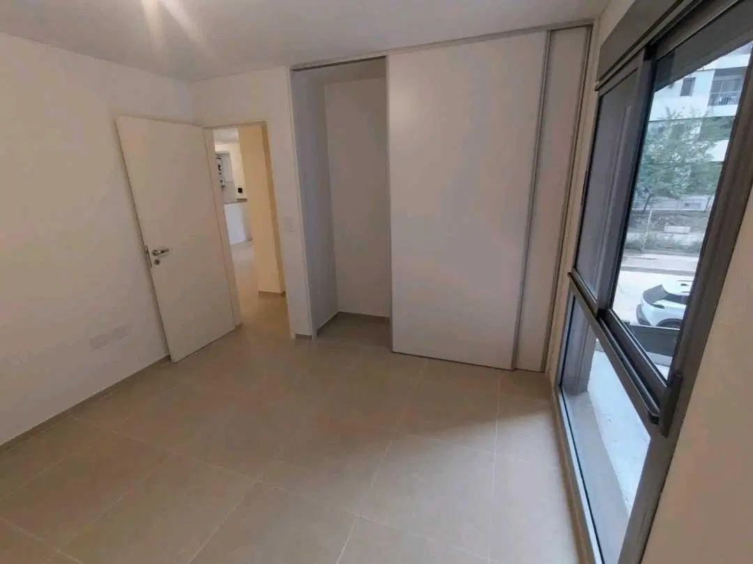 A ESTRENAR! REGAM PILAY 21! 2 DORM, BALCON! 2